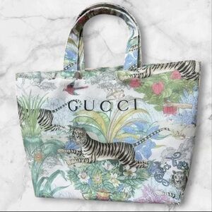 Gucci Jungle Print Canvas Tote GWP